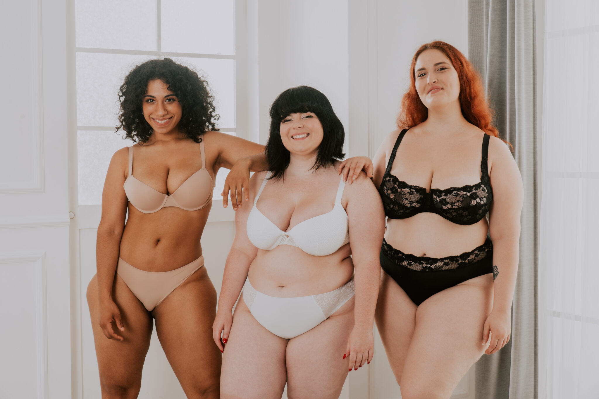 Lingerie inclusive pour femme ronde